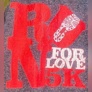 Run For Love 5k Long Sleeve Unisex Shirt Gray Red Logos Crewneck Live Love Run L